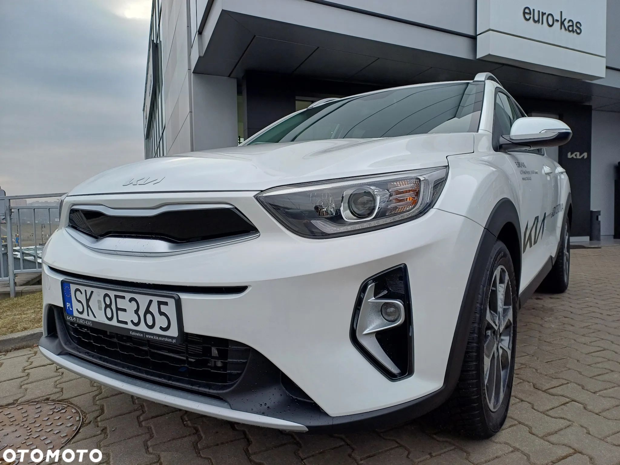 Kia Stonic 1.0 T-GDI L - 1