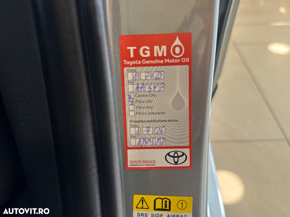 Toyota Auris 1.8 VVT-i Automatik Team Deutschland - 26