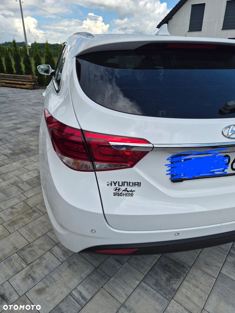 Hyundai i40 Kombi blue 1.6 CRDi Space - 18