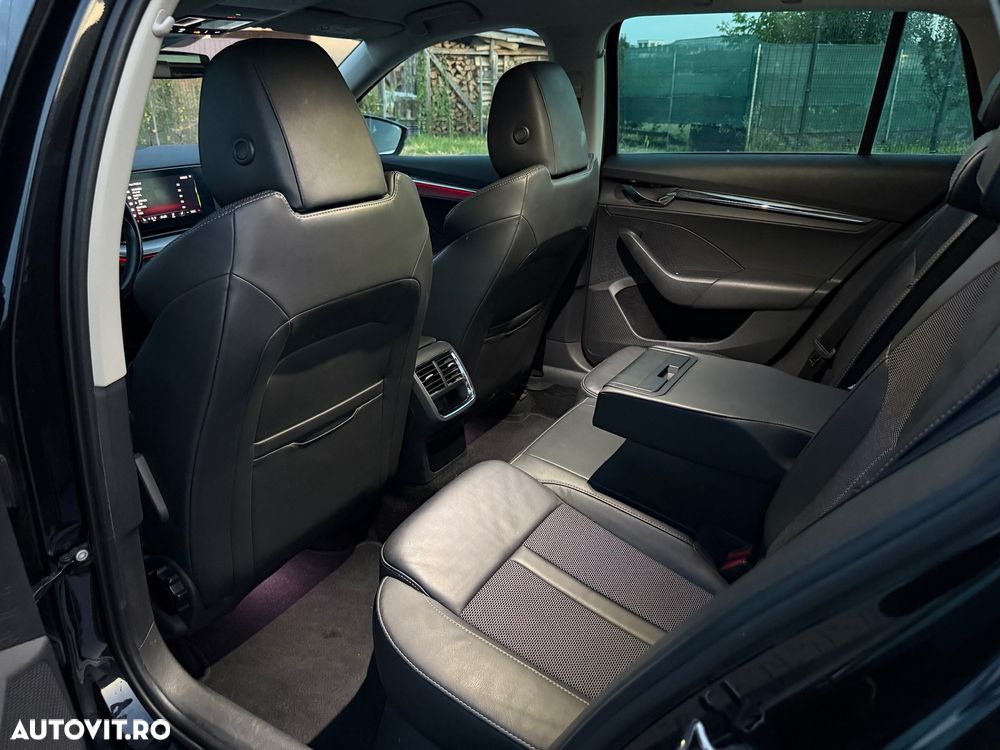 Skoda Octavia 2.0 TDI DSG Premium Edition - 8