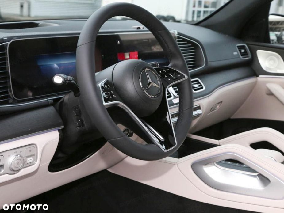 Mercedes-Benz GLE 300 d mHEV 4-Matic AMG Line - 10