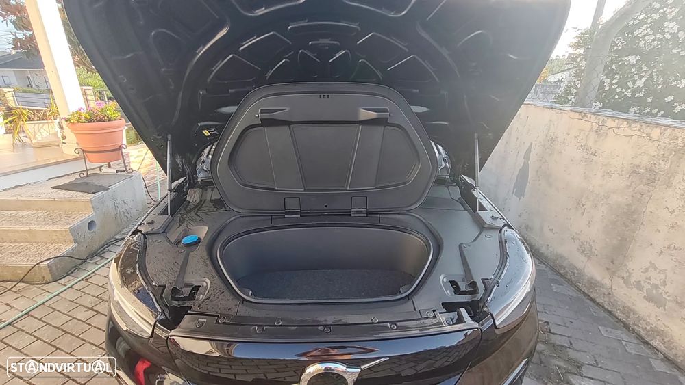 Volvo XC 40 Recharge 69 kWh Single Motor Plus - 25