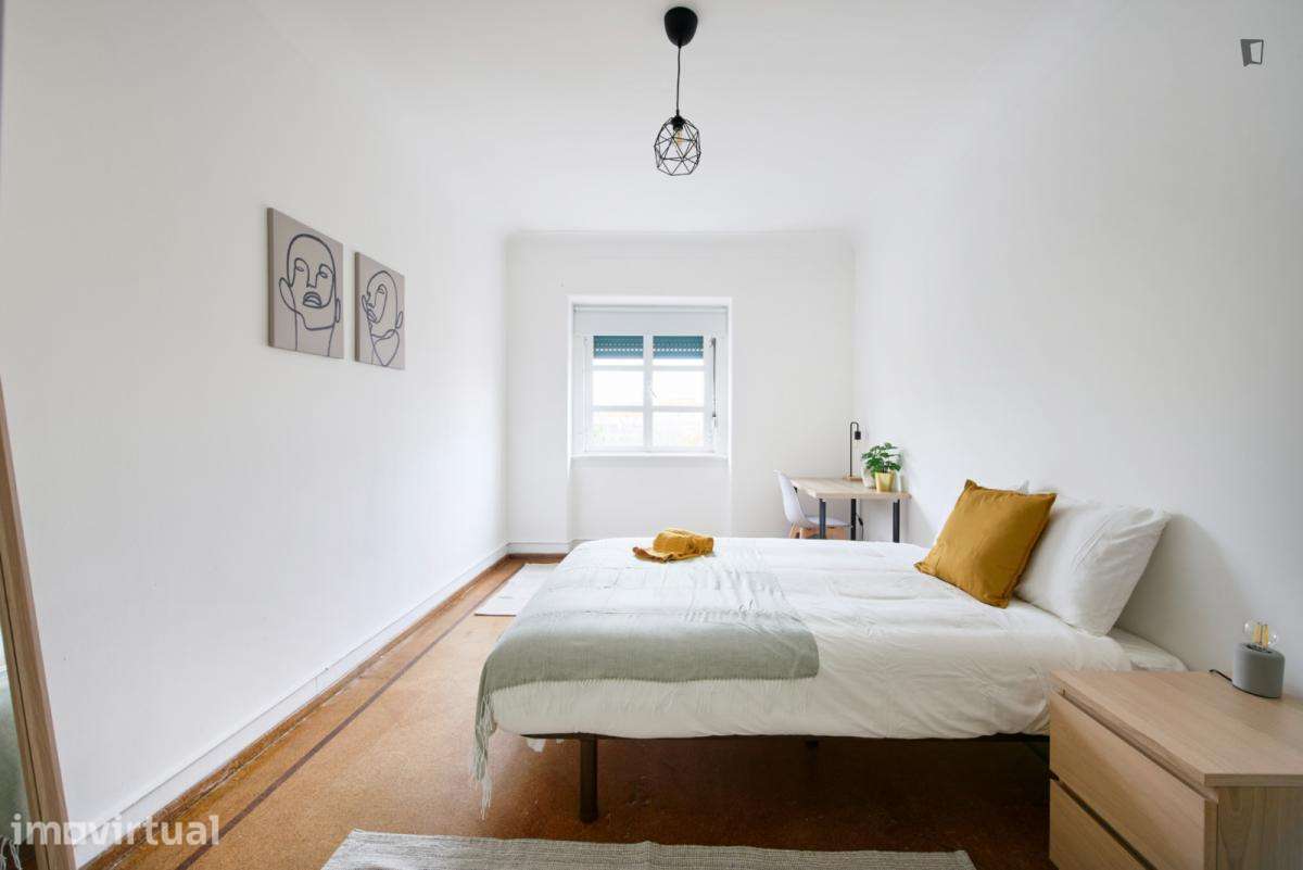 Quarto - localizado em Penha de França Lisbon - Grande imagem: 2/39