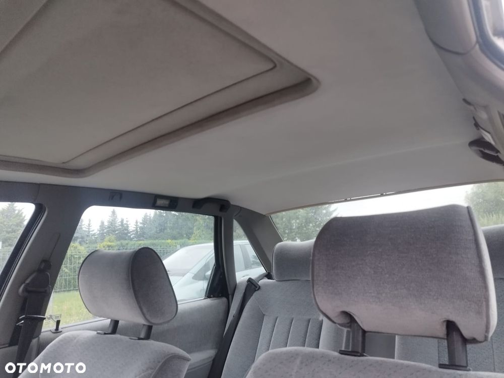 Volkswagen Passat 2.0 GL - 21