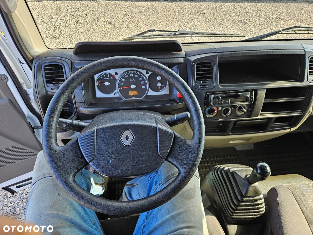 Renault Maxity 2.5 DCI 110KM/ Hakowiec / DMC 3.5T / - 16