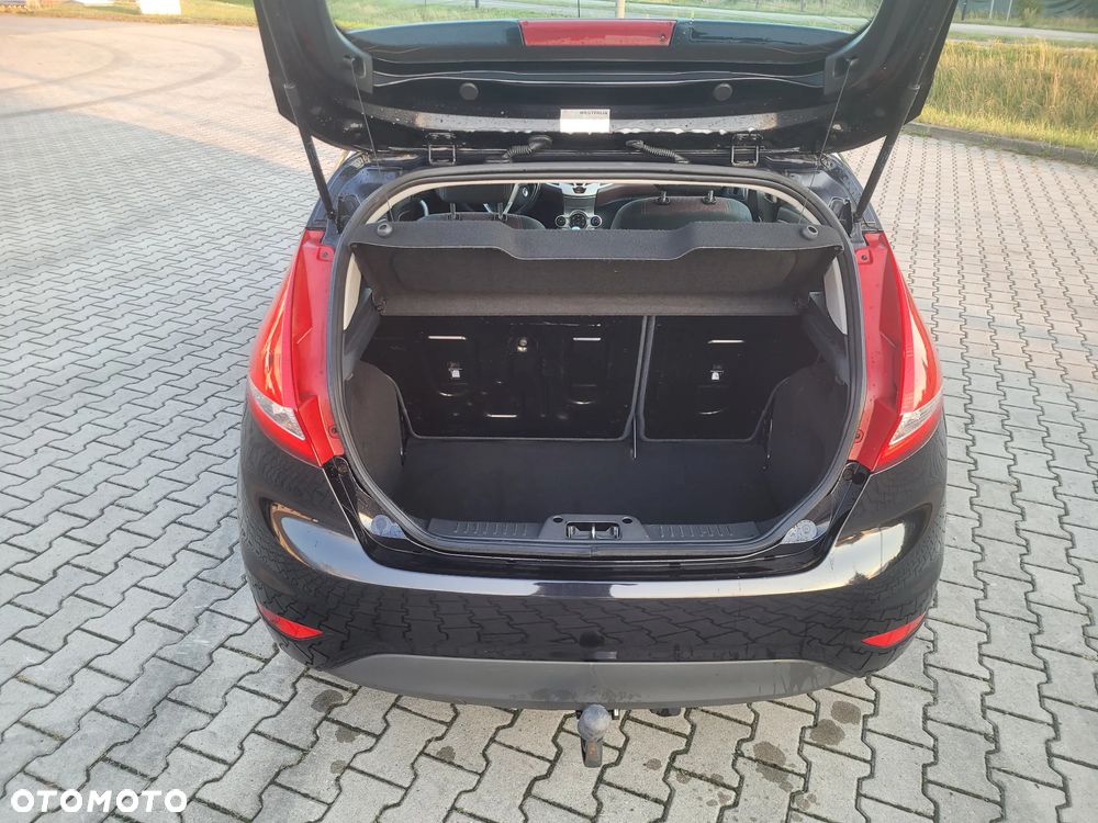 Ford Fiesta - 9