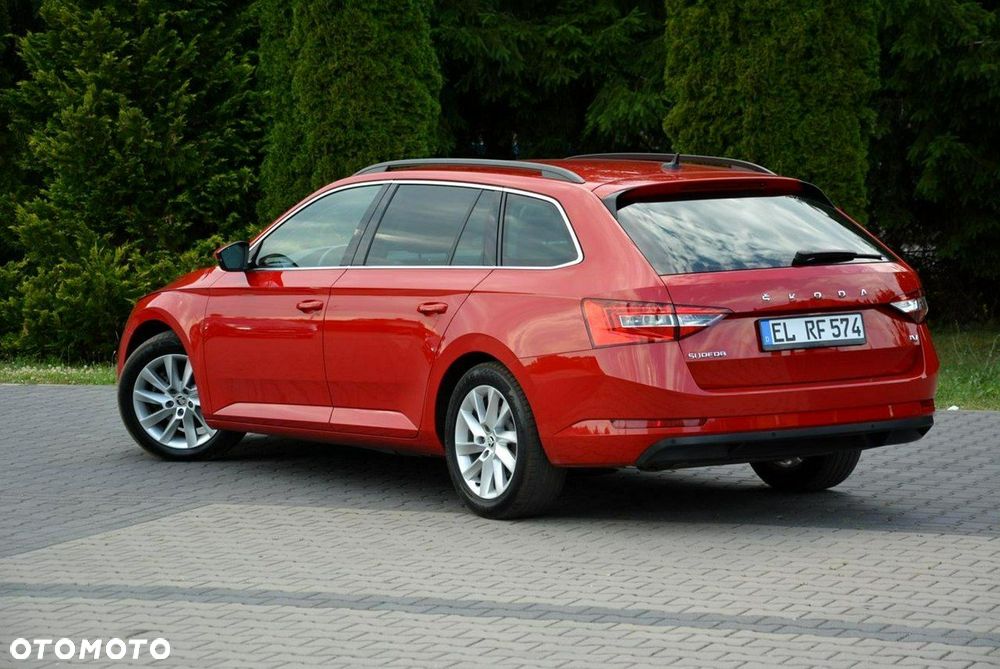 Skoda Superb 1.4 TSI Plug-In Hybrid Style DSG - 6