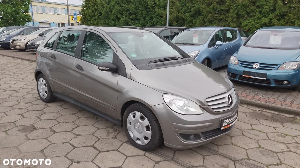 Mercedes-Benz Klasa B 180 CDI Special Edition - 1