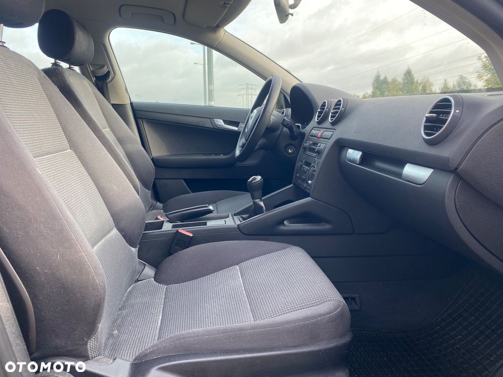 Audi A3 Sportback - 9