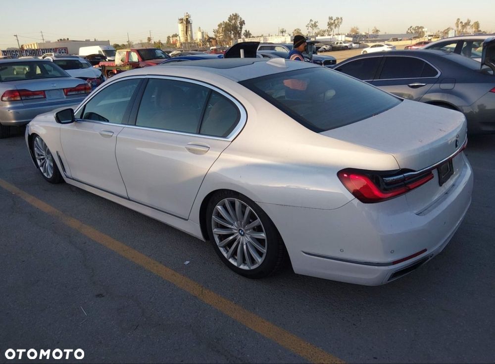 BMW Seria 7 - 9