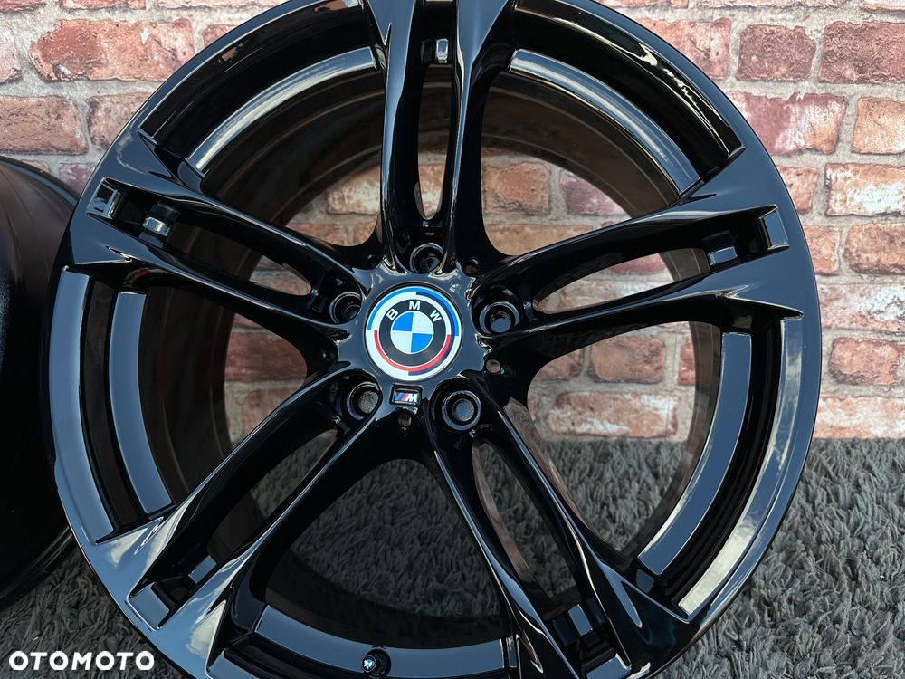 Oryginalne czarne felgi 18 BMW 5x120 M pakiet styling 613 F10 Z3 Z4 E46 X1 X3 E83 E90 F30 F32 F34 GT F01 F12 F20 E87 E60 xDrive 8j ET30 9j ET44 Performance - 13