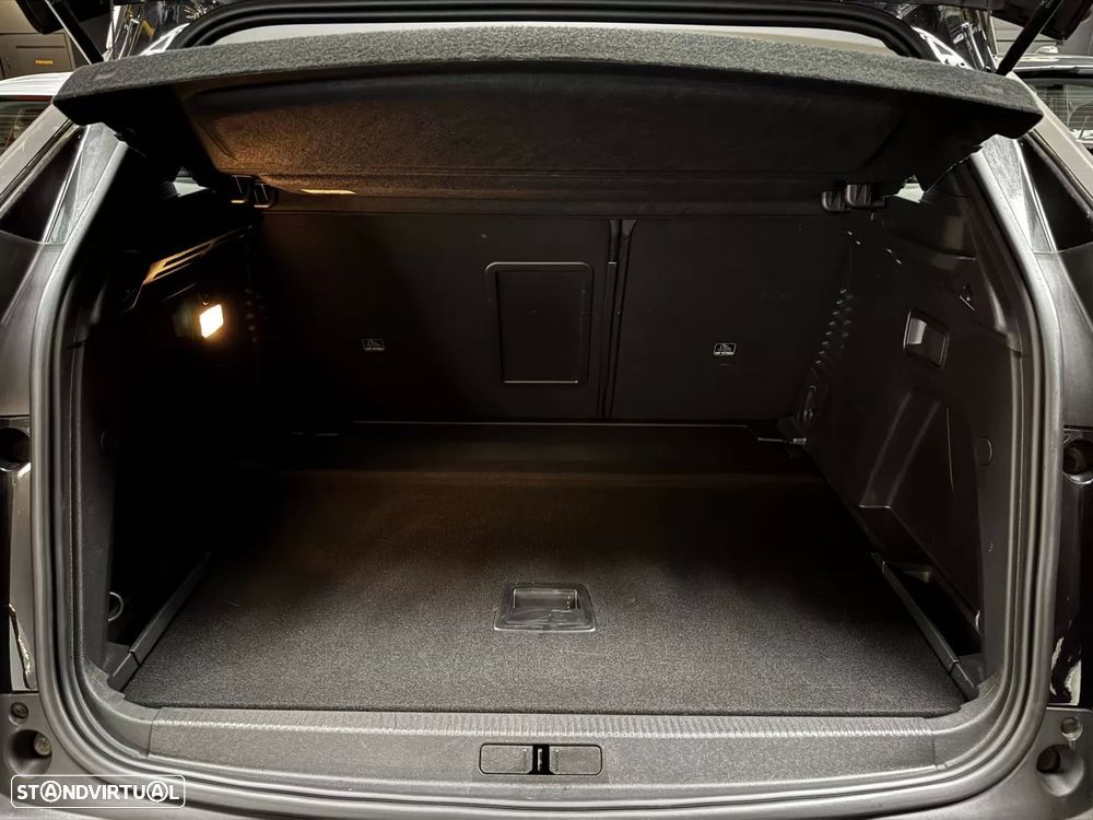 Peugeot 3008 1.5 BlueHDi Active Pack - 32