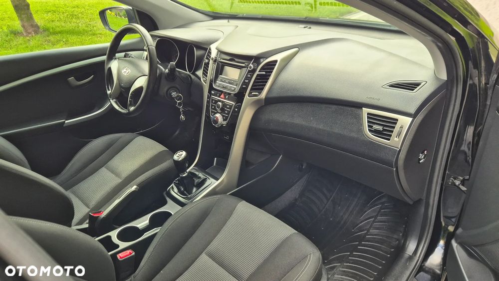 Hyundai i30 1.4 Classic - 9