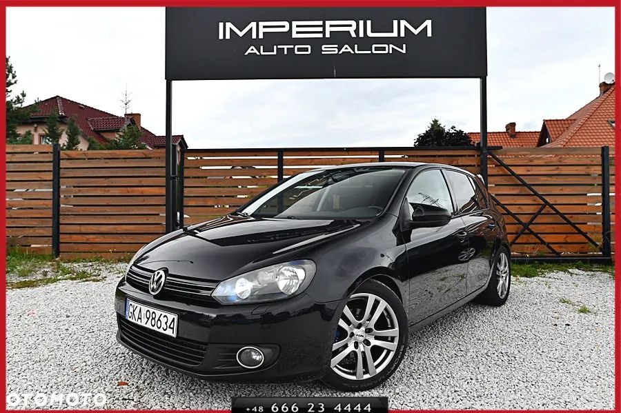 Volkswagen Golf - 1