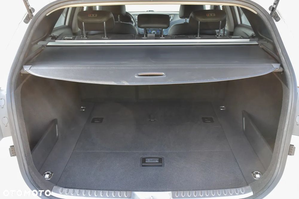 Hyundai i40 Kombi 1.7 CRDi Premium - 39