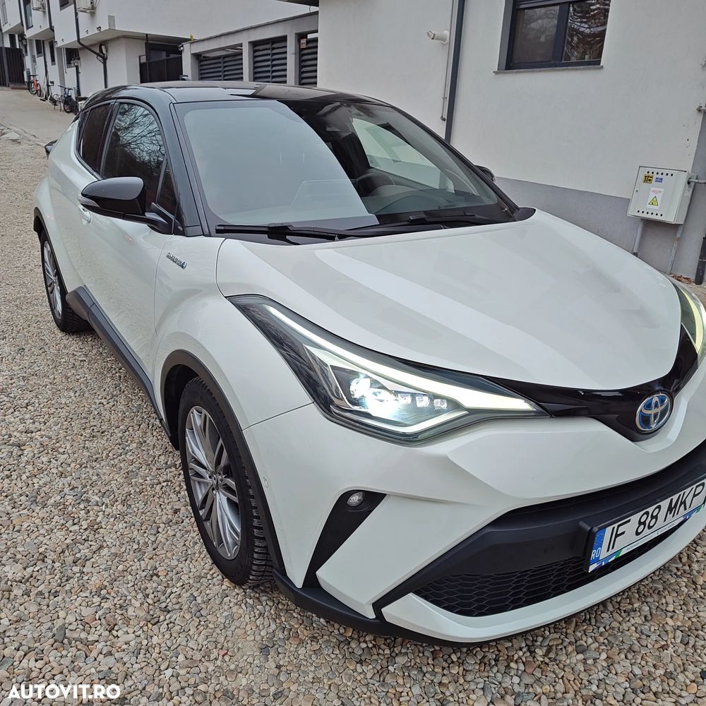 Toyota C-HR 2.0 HSD 184 CP 4x2 CVT Classy Bi-Tone - 8