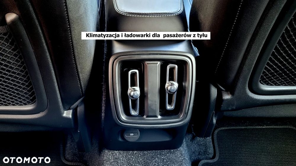 Volvo XC 40 T5 Recharge DKG Inscription Expression - 19