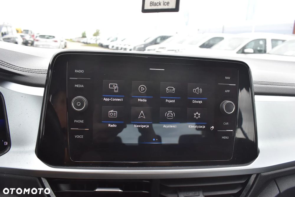 Volkswagen T-Roc 1.5 TSI Life - 28