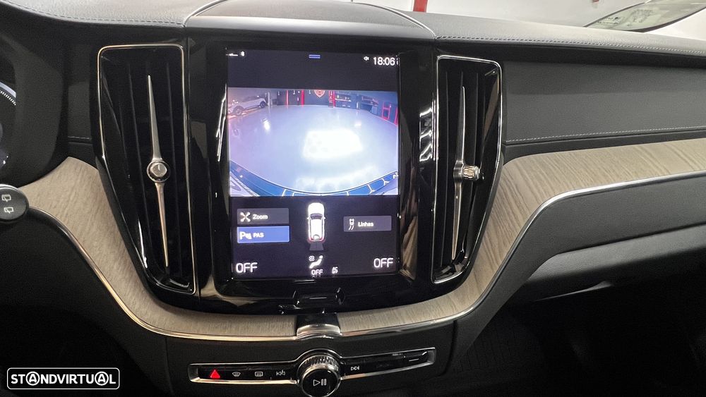 Volvo XC 60 2.0 T6 PHEV Inscription Expression AWD - 55