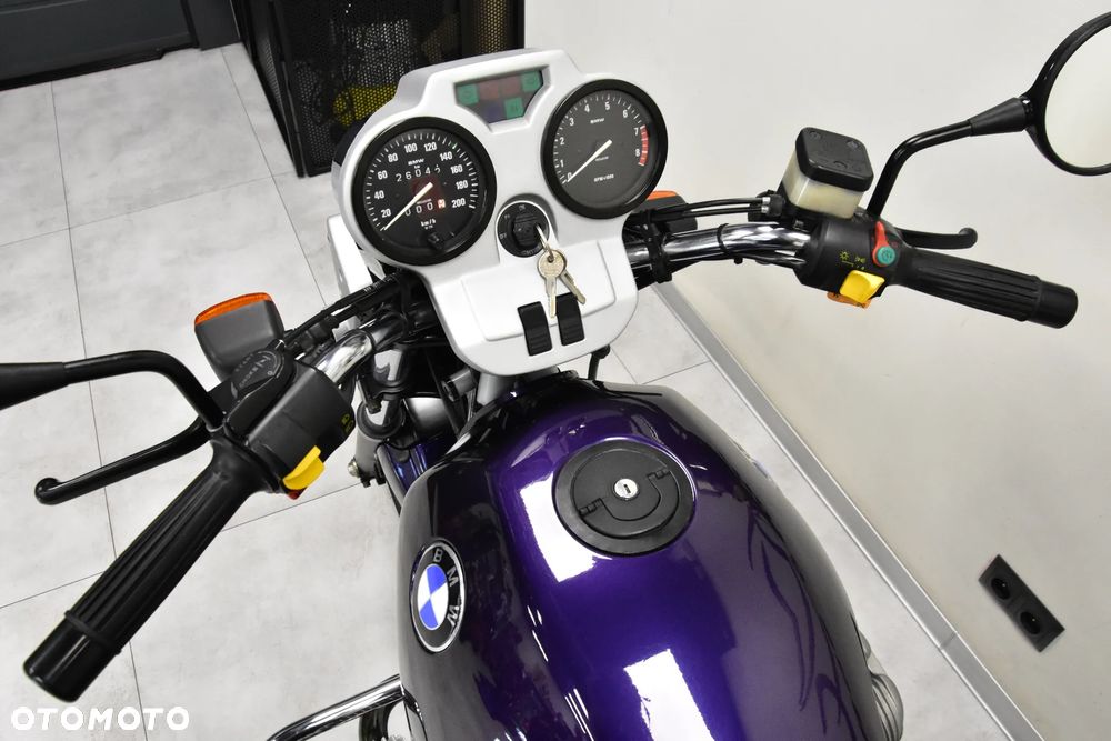 BMW R - 33