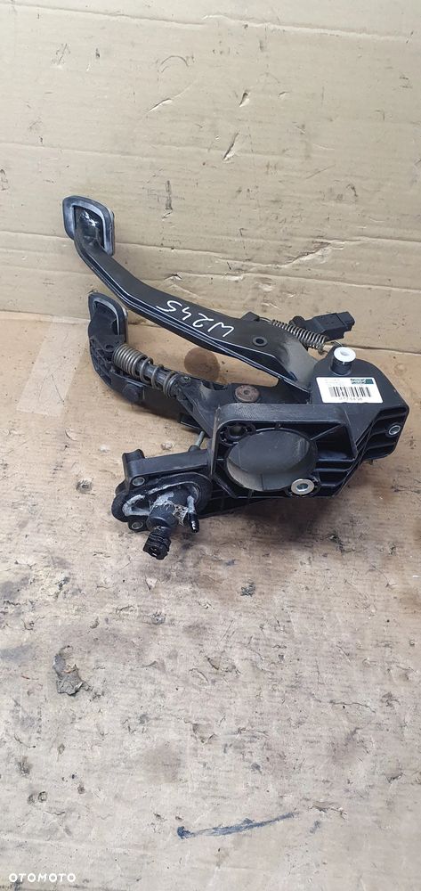 Pedał sprzęgła hamulca Mercedes W245 A1692902401 - 4