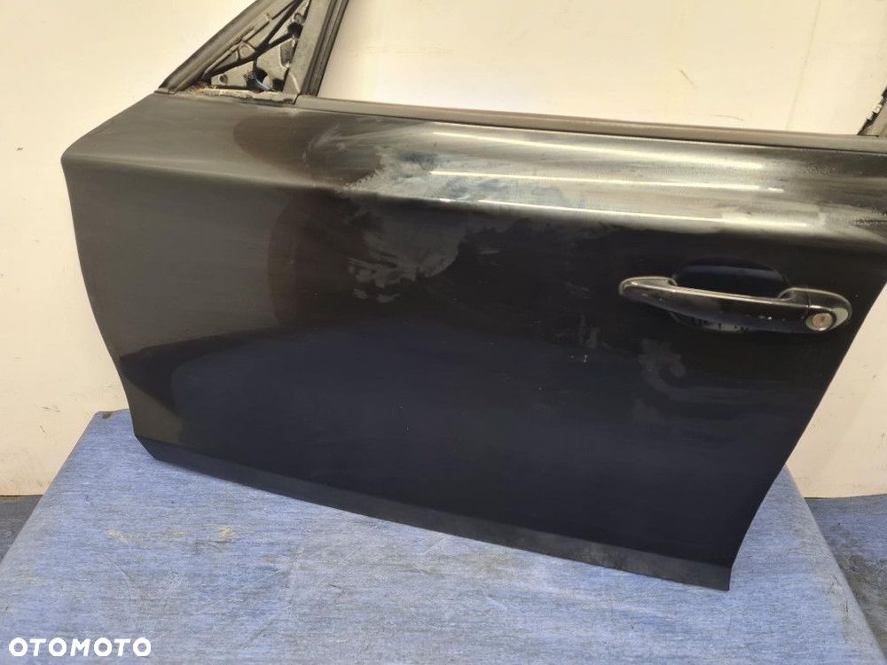 BMW 116I E87 DRZWI PRZÓD LEWE  SCHWARZ 2 668 - 2