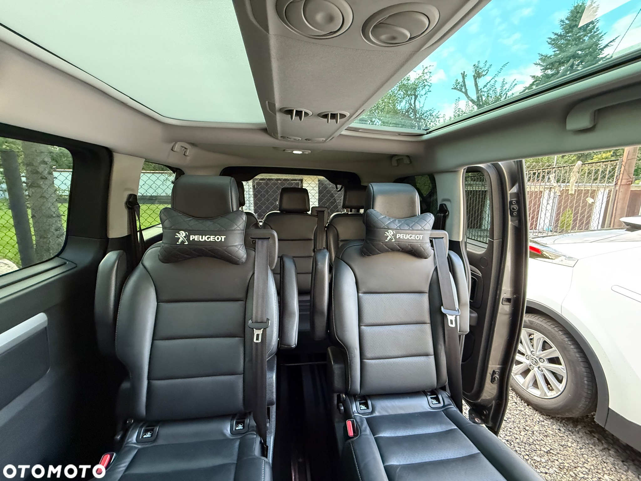Peugeot Traveller 2.0 BlueHDi Standard Business - 16