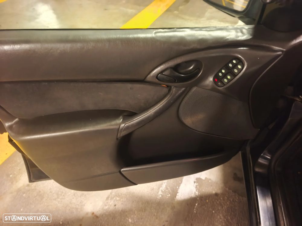 Ford Focus C-Max - 11