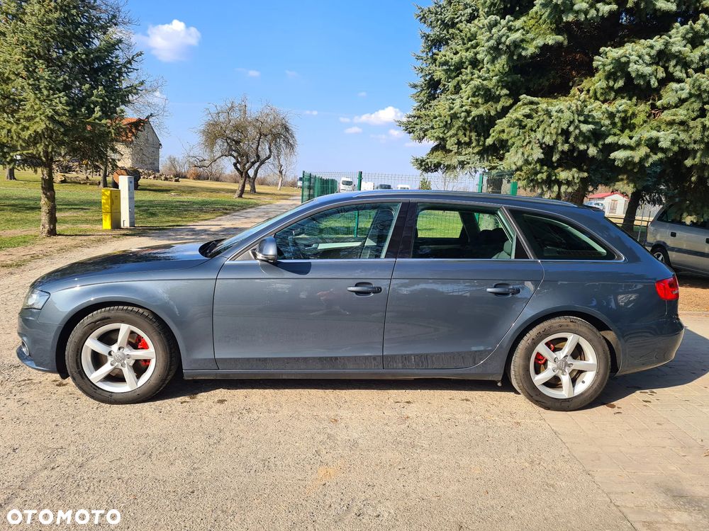 Audi A4 Avant - 9