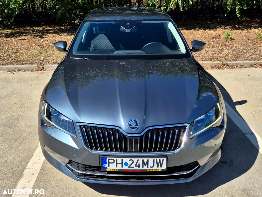 Skoda Superb 2.0 TDI DSG Ambition - 5