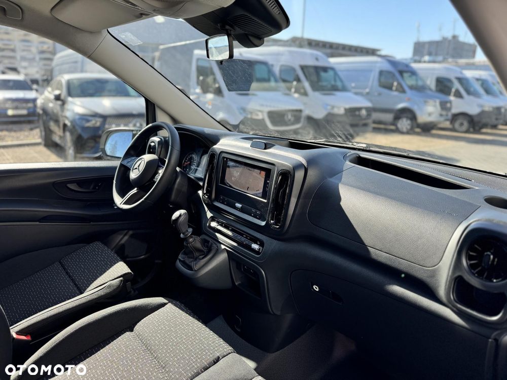 Mercedes-Benz Vito - 10