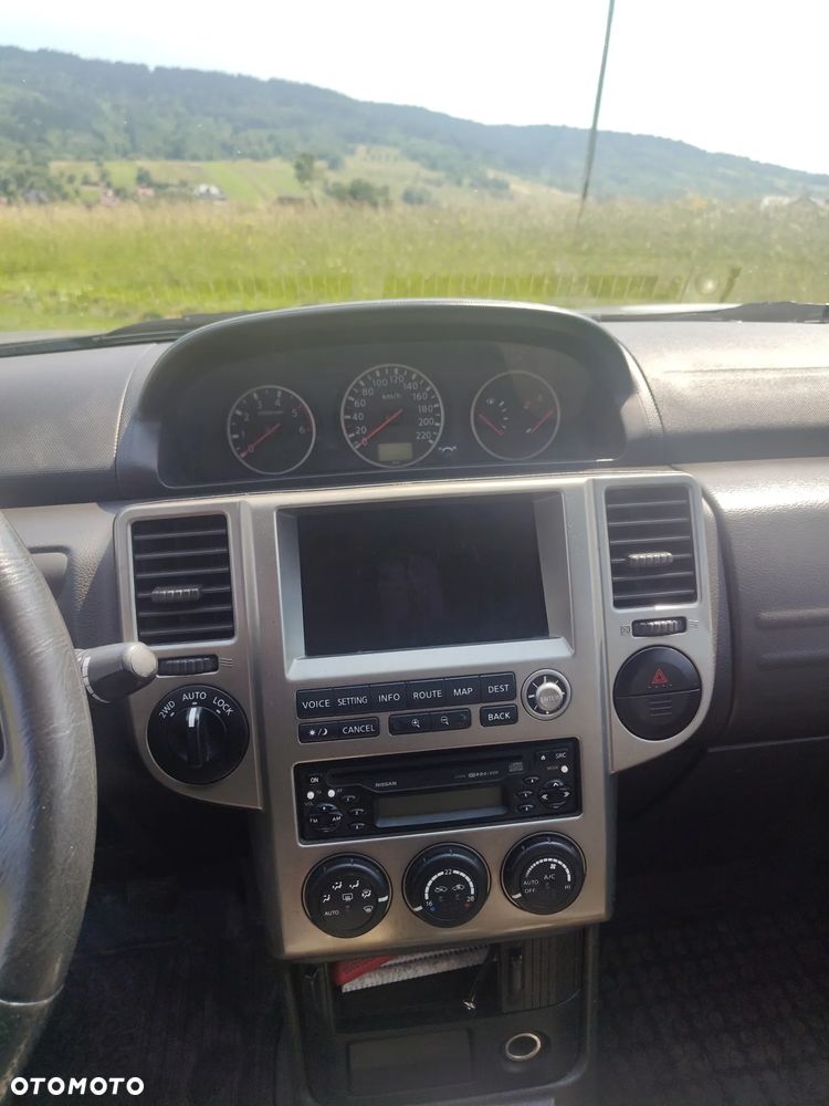 Nissan X-Trail 2.2 dCi Comfort - 11
