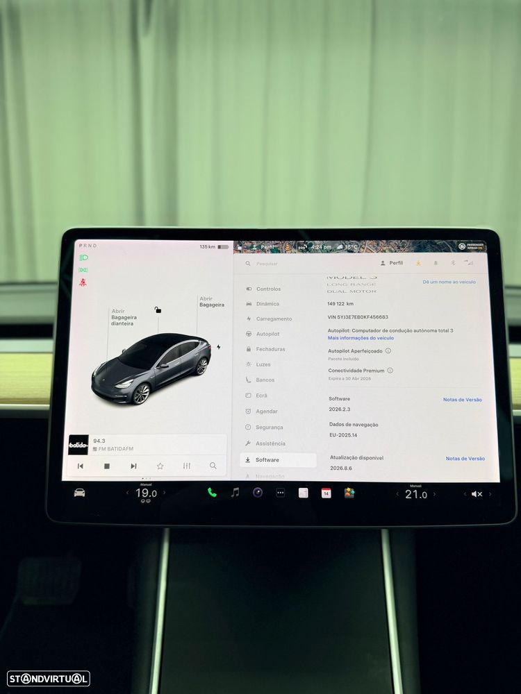 Tesla Model 3 Long-Range Dual Motor AWD - 16