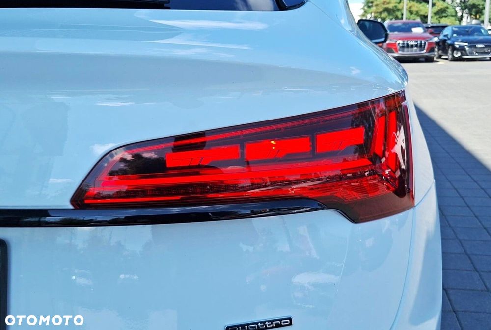 Audi Q5 Sportback - 28