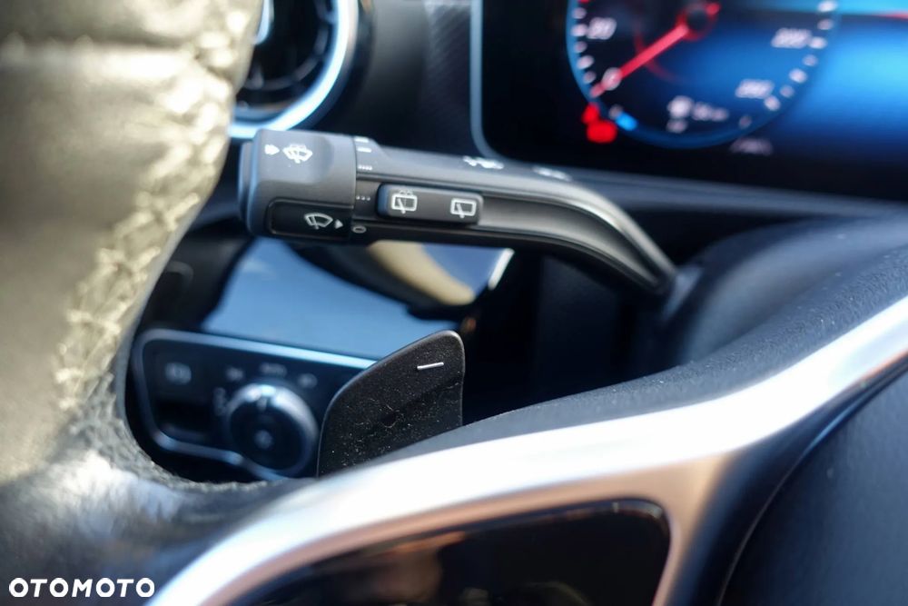 Mercedes-Benz Klasa A 180 d 7G-DCT Progressive - 24