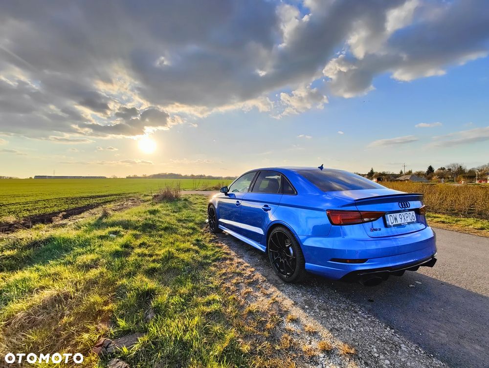 Audi RS3 Limousine 2.5 TFSI Quattro S tronic - 3