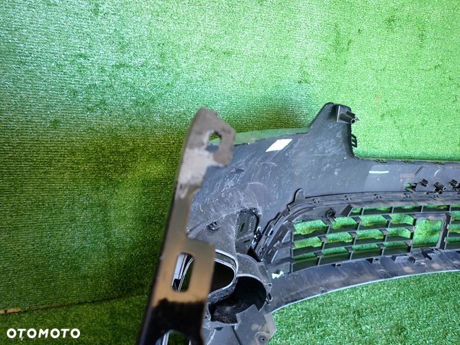 RENAULT KANGOO IV E-TECH 21- zderzak przedni przód - 12