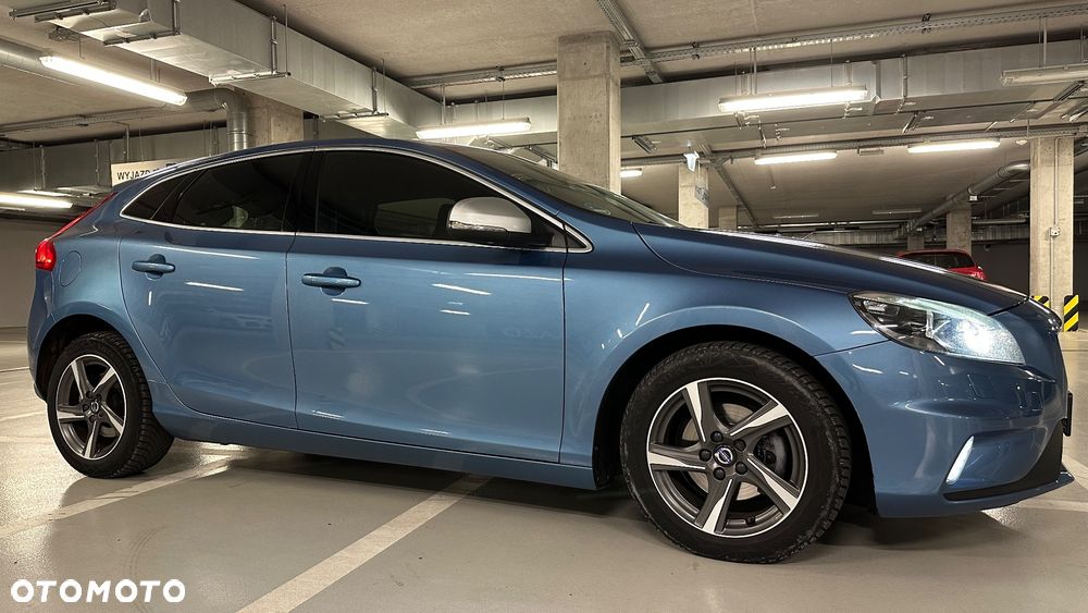 Volvo V40 D4 Drive-E R-Design Summum - 7