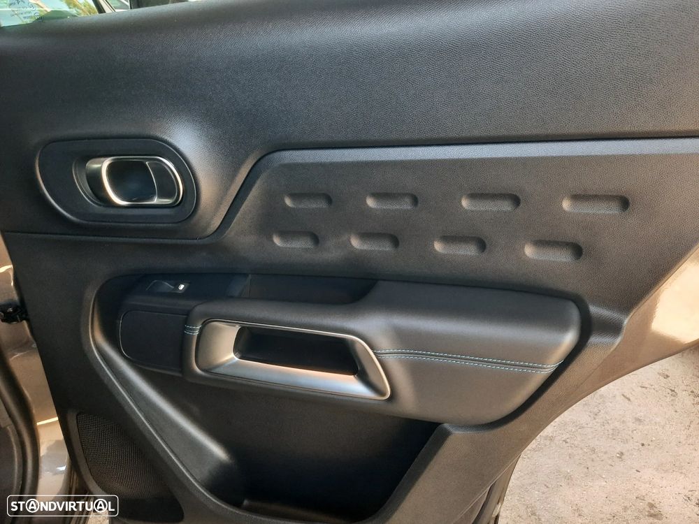Citroën C5 Aircross 1.6 Hybrid Shine Pack e-EAT8 - 36