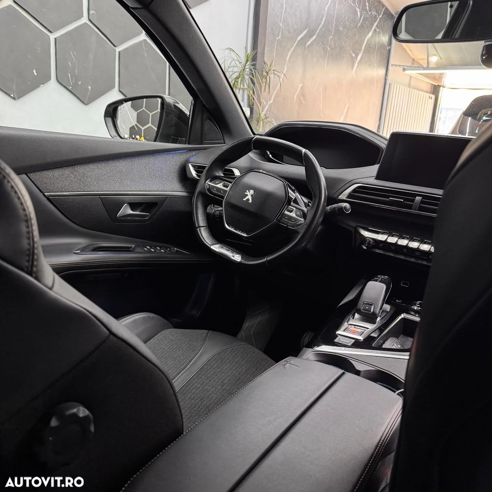 Peugeot 3008 1.6 PureTech Turbo S&S EAT8 GT-Line - 9