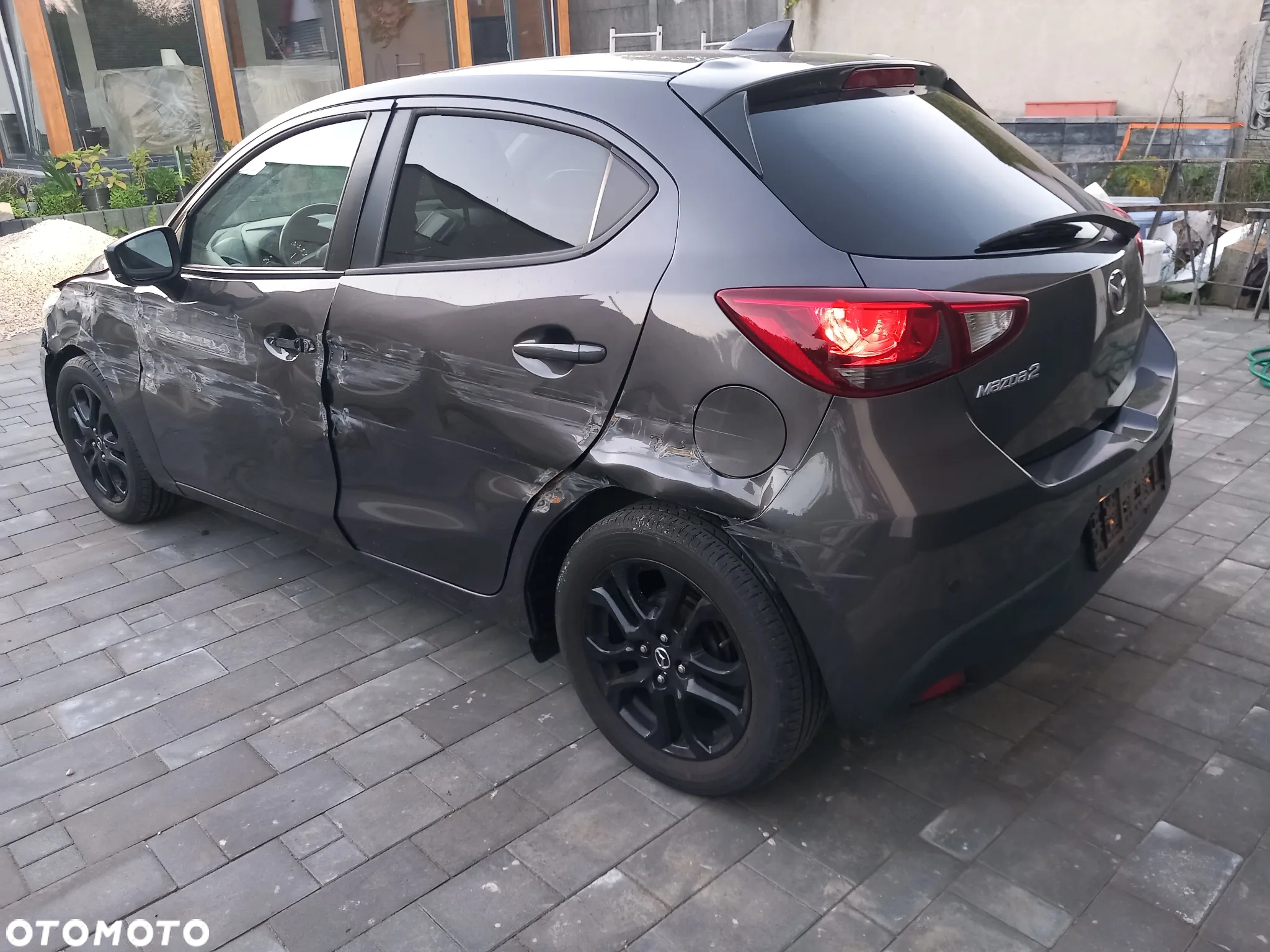 Mazda 2 SKYACTIV-G 90 KIZOKU - 4
