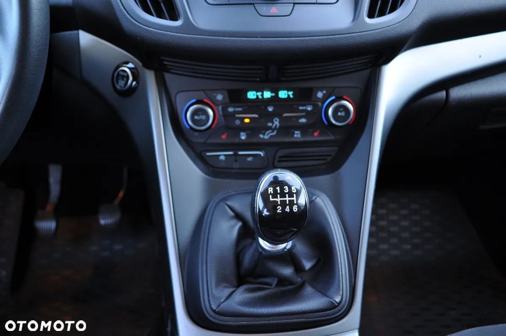 Ford Kuga 1.5 EcoBoost FWD Edition ASS GPF - 25