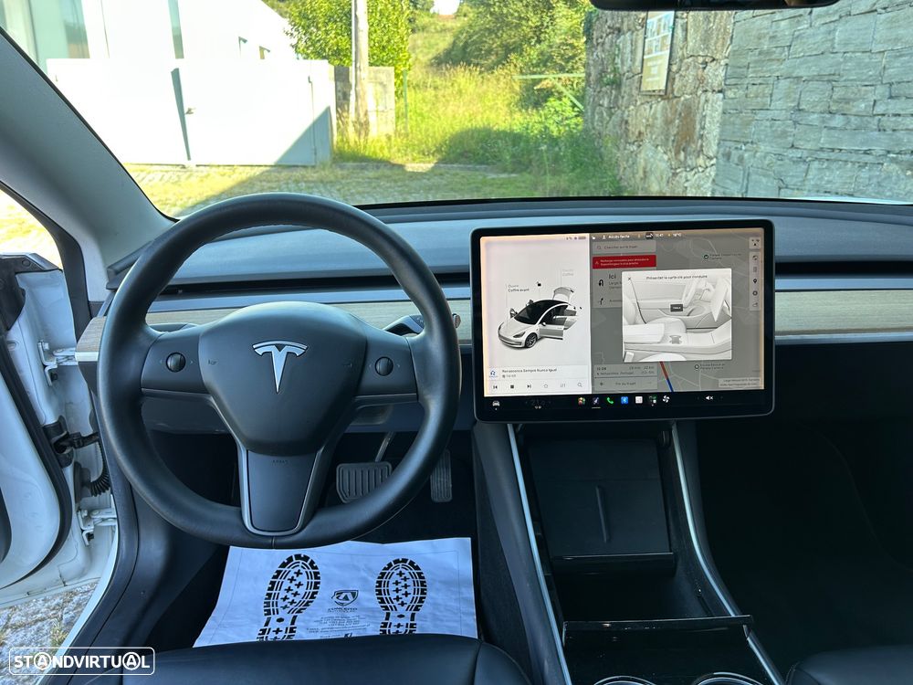 Tesla Model 3 - 13