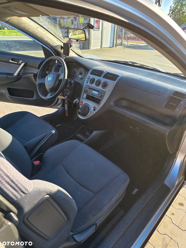 Honda Civic 1.4i LS - 6