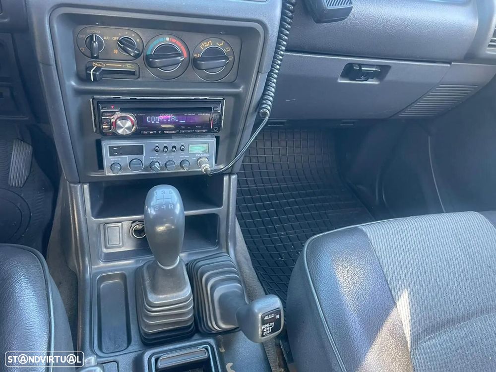 Mitsubishi Pajero 2.5 TD GLX Longo - 9