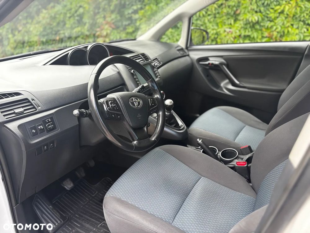 Toyota Verso 1.6 D-4D Active - 26