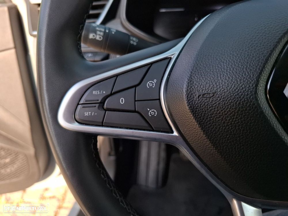 Renault Clio 1.0 TCe Evolution - 16