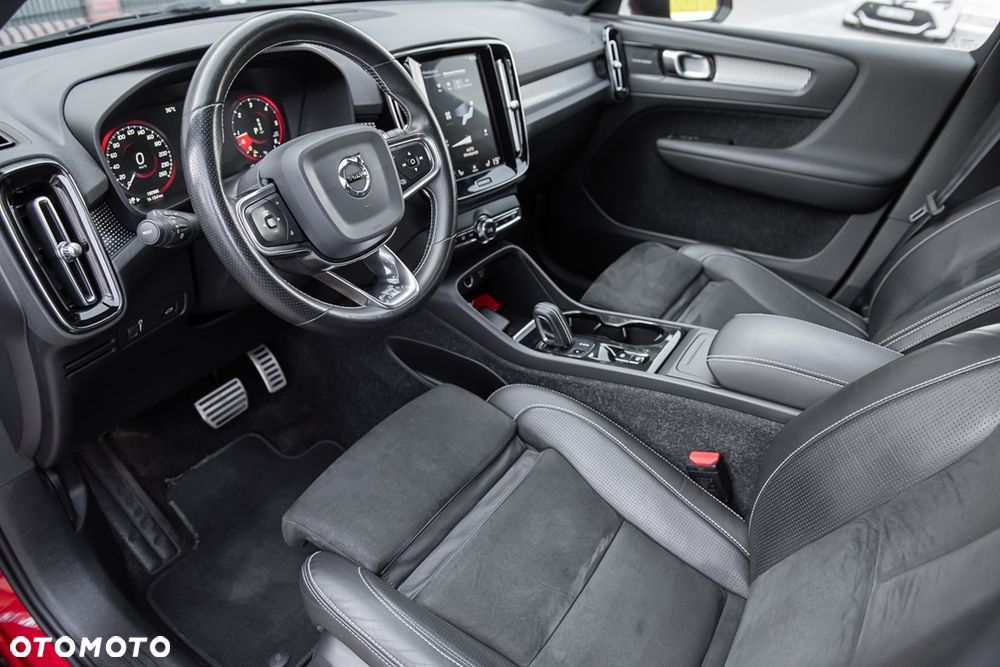 Volvo XC 40 D3 SCR AWD R-Design - 16