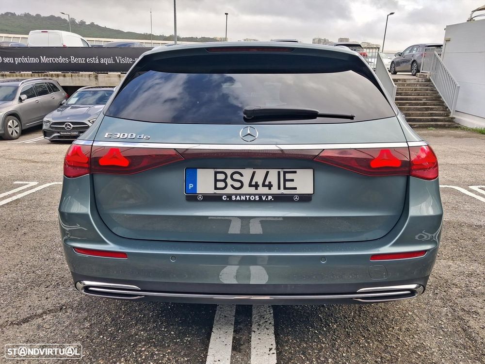 Mercedes-Benz E 300 - 6