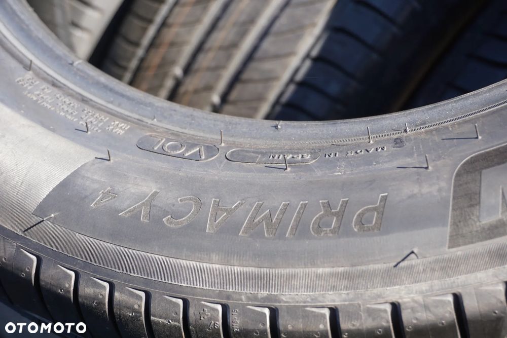 Michelin Primacy 4 235 55 18 demo - 7